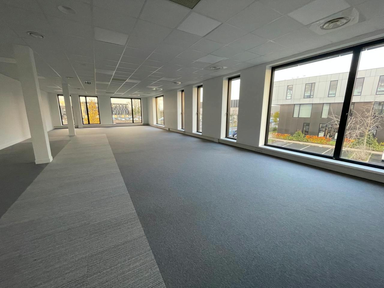 Bureau Lesquin 1073m² Location bureau Lesquin Nord OLBUR2424291 8
